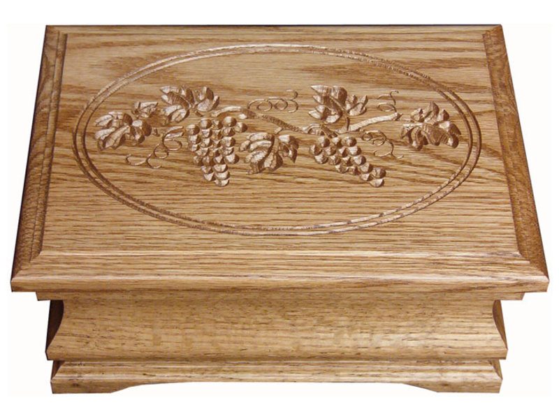 Amish Medium Jewelry Box with Grapes Engraving